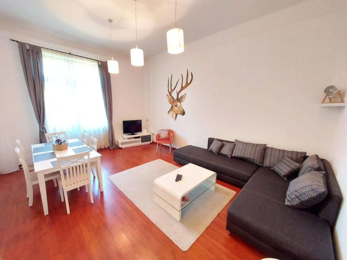 Deak Apartman Sopron Zewnętrze zdjęcie